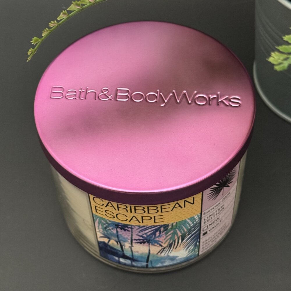 BBW Caribbean Escape Bath & Body Works 3 Wick Candle - Picture 4 of 10